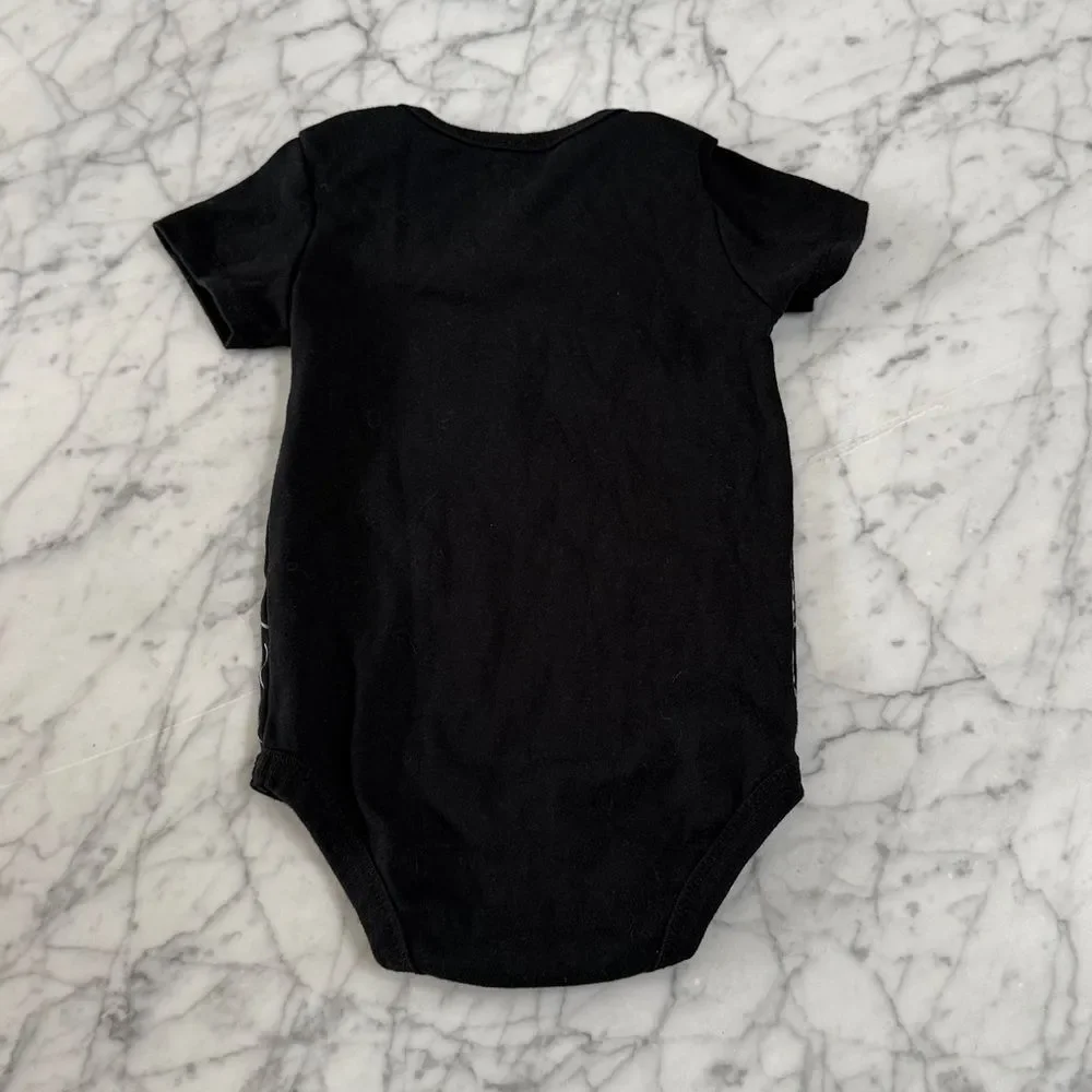 Disney Baby Jack Skellington onesie Sz 24Mo - Picture 3 of 3